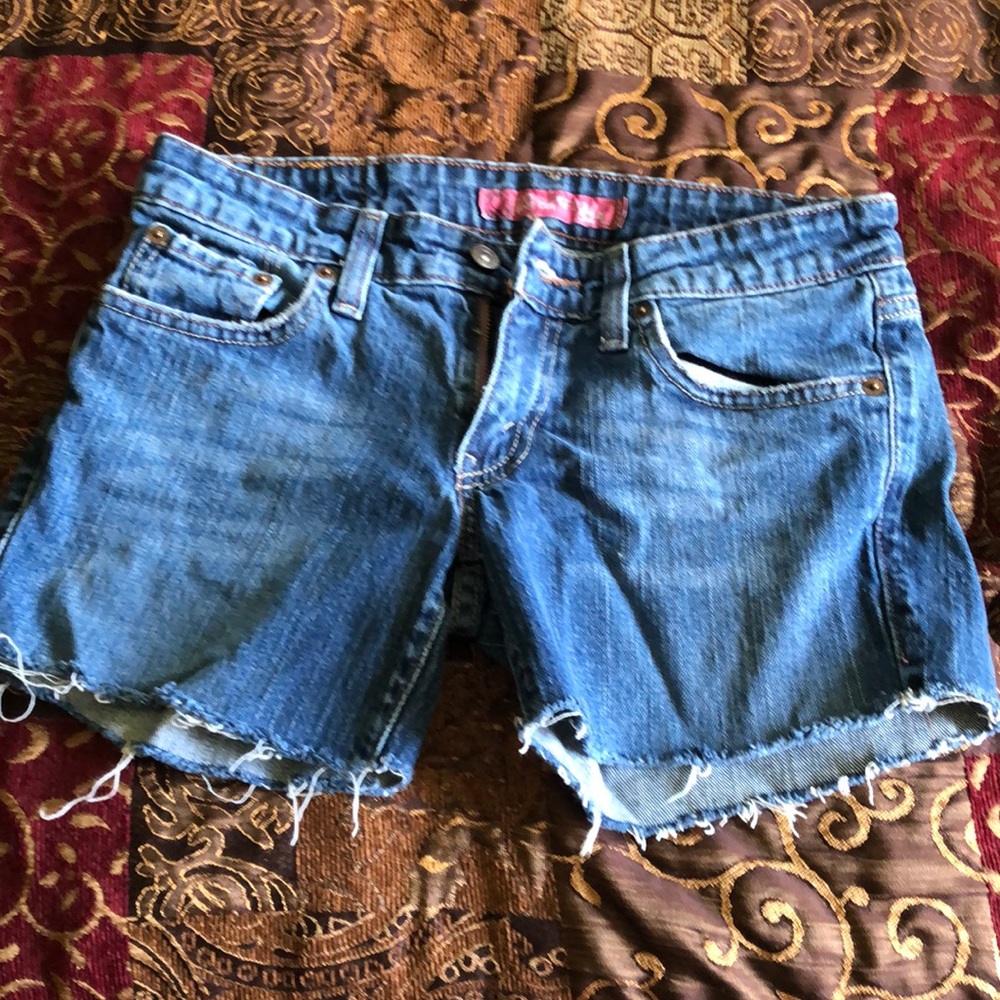 Women shorts denim cut off’s